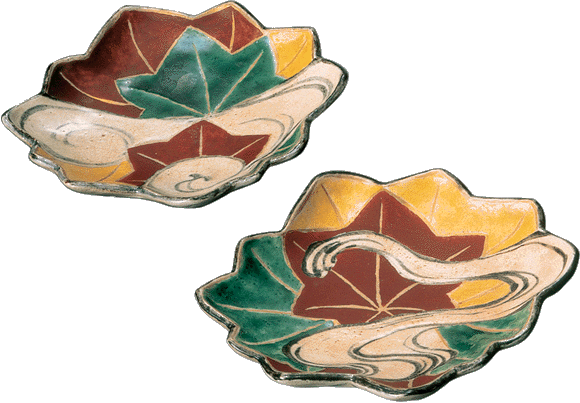 Mukozuke Dishes with Tatsuta River in Overglaze Enamels