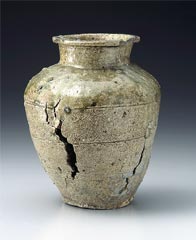 Tokoname Three-striped Jar