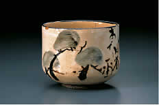 Kenzan Tea Bowl with Pine Trees 